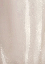 تحميل الصورة إلى عارض المعرض، طلاء أظافر L 2653 Diamond Glow 15 مل