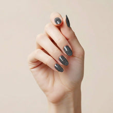 تحميل الصورة إلى عارض المعرض، طلاء جل N-3023-Shine's Not a Crime بحجم 15 مل