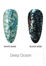 Load image into Gallery viewer, Deep Ocean Glitter Foil Powder – 0.8g | Blue-Green Foil Nail Powder | Holographic Glitter Effect | Luxe Foil Nail Powder