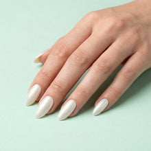 Load image into Gallery viewer, Ivory Pearl Chrome Powder – 0.5g | Mirror Chrome Powder Nails | Ivory Chrome Nail Powder