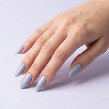 تحميل الصورة إلى عارض المعرض، Nano® Lilac Mist Pressed on Nails - 24pcs Self-Adhesive | Soft Grey-Lilac Fake Nails Set