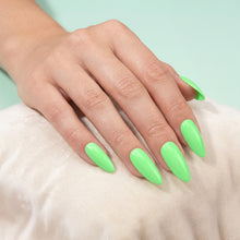 تحميل الصورة إلى عارض المعرض، N-2759- طلاء جل بنكهة النعناع المنعش 15 مل